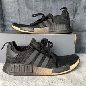 Adidas NMD R1 Core Black Carbon Knit Running Shoes EF4276 Womens 9